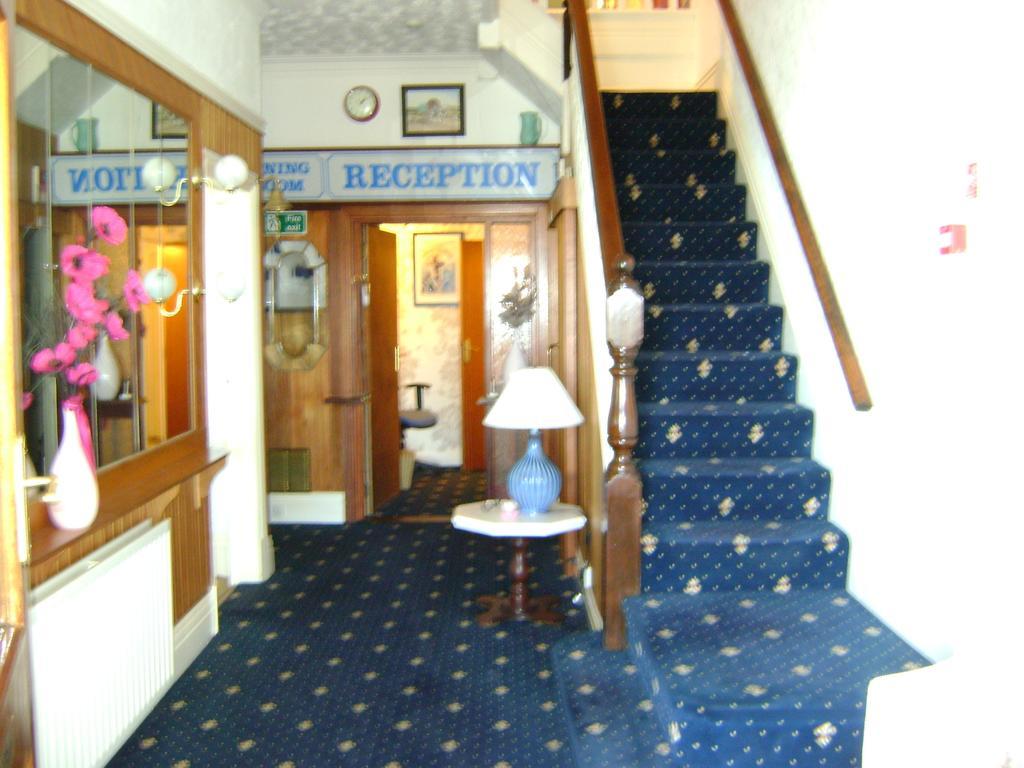 Athenry Guest House Blackpool Phòng bức ảnh