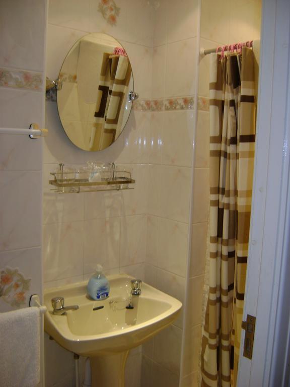 Athenry Guest House Blackpool Phòng bức ảnh